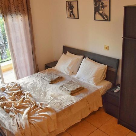 Raise Cosy Studio With Pool In Limassol Zewnętrze zdjęcie