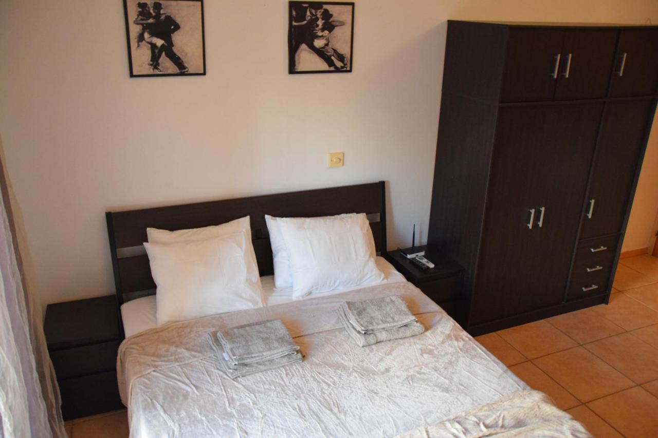 Raise Cosy Studio With Pool In Limassol Zewnętrze zdjęcie